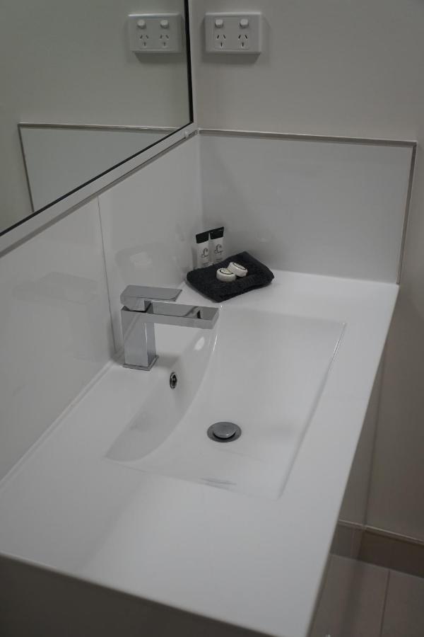 แอร์ลี ซีวิว อพาร์ตเมนต์ส Aparthotel แอร์ลีบีช ภายนอก รูปภาพ